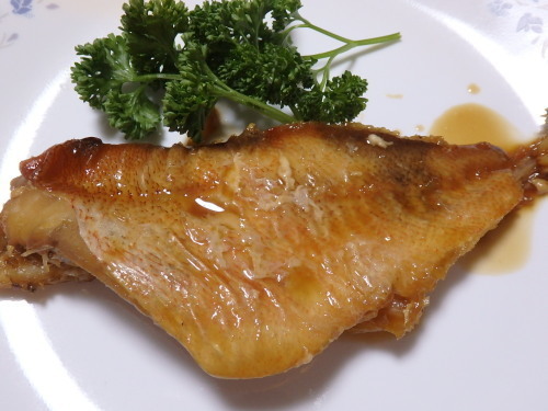 dinn90612.jpg